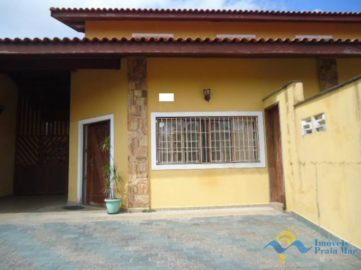 Casa para venda no bairro Turístico em Peruíbe
